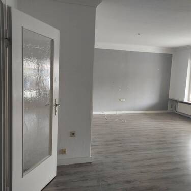 20230712_140734_resized.jpg - 2 Zimmer Etagenwohnung zur Miete in Bremerhaven