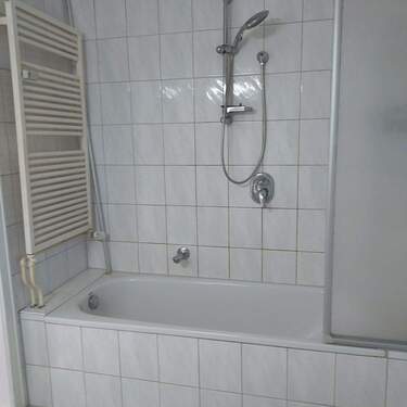 Bad - 2 Zimmer Etagenwohnung in Bremerhaven