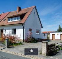 Doppelhaushälfte mit schönem Garten und Garage - ideal zur individuellen Gestaltung - Sulzbach-Rosenberg