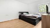 1. OG Elternschlafzimmer 1 - 