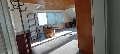 Hofzimmer 1731846164071.jpg - Einfamilienhaus in Hannover zur Miete