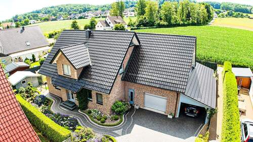 Einfamilienhaus im Grünen - Einfamilienhaus mit 212,00 m&sup2; in Bad Essen zum Kaufen