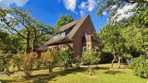 naturnahes Leben - 7 Zimmer Mehrfamilienhaus, Wohnhaus zum Kaufen in Nienhagen