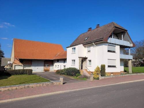 20260323_152135.jpg - WEITLÄUFIG!!! Ein- Zweifamilienwohnhaus mit Zwischenbau, Scheune und 8206 m² Grundstück