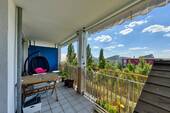 Balkon nach Süden - Etagenwohnung mit 96,00 m&sup2; in Stuttgart zur Miete