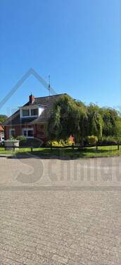 Straßenansicht - 6 Zimmer Bungalow zur Miete in Weener