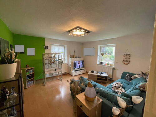 EG: Wohnzimmer 18 qm - 