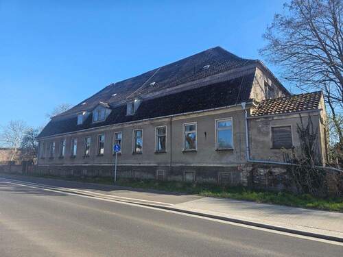 Herrenhaus - Gesamtansicht - Grundstück zum Kaufen in Breddin / Segeletz