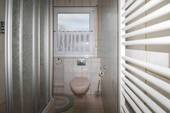 Badezimmer - OG - Einfamilienhaus in Nürnberg zum Kaufen