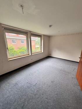 Zimmer 2 - 