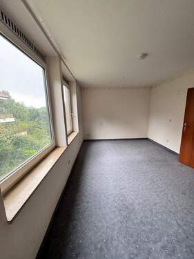 Zimmer 2 - 
