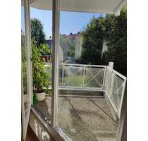 Schöne 3 Zimmer Wohnung mit Balkon in Heilsbronn!