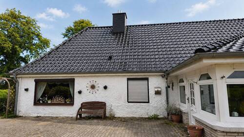 Ansicht - 5 Zimmer Einfamilienhaus zum Kaufen in Süderheistedt