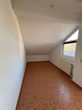 Zimmer 3 - 