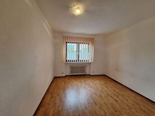 Schlafzimmer - Etagenwohnung mit 88,60 m² in Kaiserslautern zur Miete
