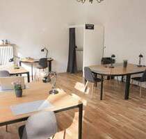 Schönes und stilvoll möbliertes Büro mit Teeküche in Sülz - All-in-Miete - Köln