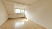 Helle Dachgeschosswohnung - 