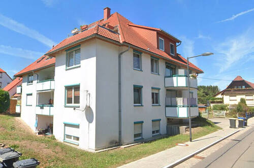 Hausansicht - 3-Raumwohnung mit Balkon und Stellplatz