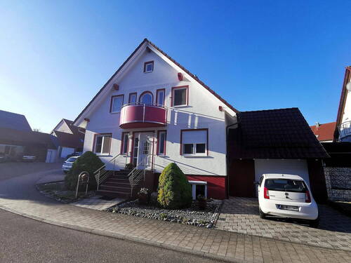 Nordseite - Helles Einfamilienhaus in guter Lage - Großzügig, hochwertig, bezugsfertig