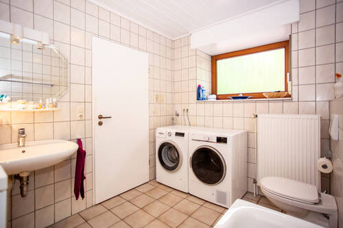 X_Badezimmer_EG - 