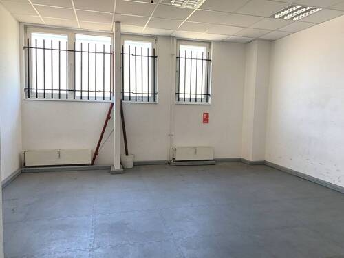 Nebenraum - Halle in Altlandsberg zur Miete