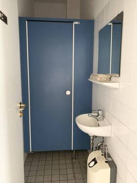 WC - 