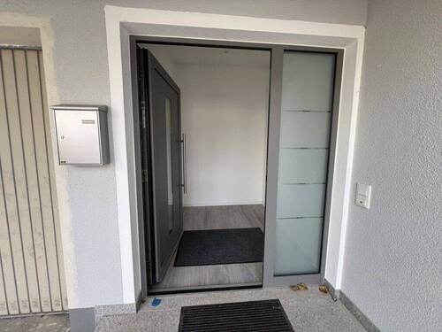 10 Eingangsbereich - 