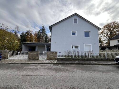 2 Außenansicht - 6 Zimmer Einfamilienhaus zum Kaufen in Waldkraiburg