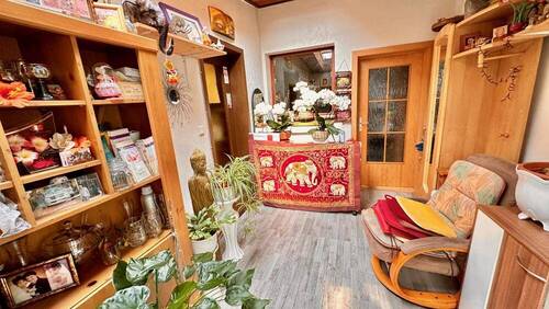 Bild 2 - 4 Zimmer Mehrfamilienhaus, Wohnhaus zum Kaufen in Göllheim