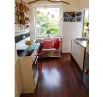 WG-geeignete Wohnung über 2 Etagen mit 2 Balkonen und 2 Eingängen - Hannover Vinnhorst