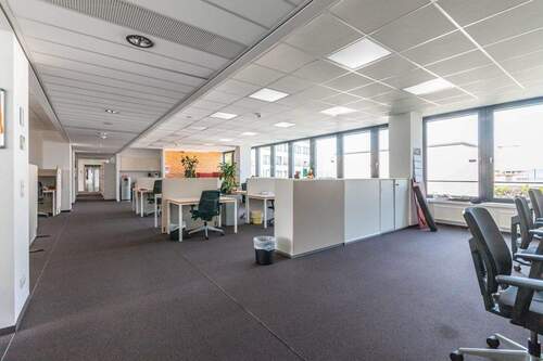 Hinterer Flächenteil Ansicht 2 6.OG - 