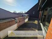 Großer Sonnenbalkon - 5 Zimmer Etagenwohnung in Stuhr / Brinkum