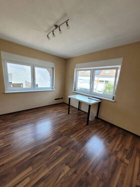 Zimmer 1 - 