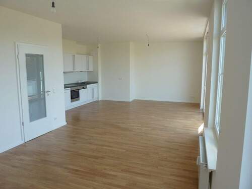 Wohn-Essbereich - 3 Zimmer Etagenwohnung in Hamburg