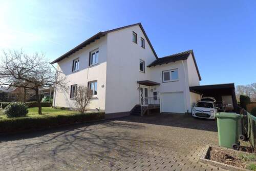 Hausansicht.JPG - 9 Zimmer Mehrfamilienhaus, Wohnhaus zum Kaufen in Kirchlengern