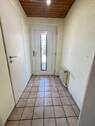EG: Eingangsbereich mit sep. WC - 5 Zimmer Reihenendhaus in Isny im Allgäu