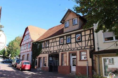 Straßenansicht.JPG - 6 Zimmer Mehrfamilienhaus, Wohnhaus zum Kaufen in Wald-Michelbach