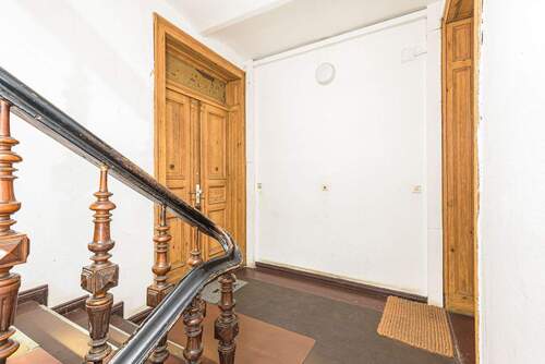 Treppenhaus - Etagenwohnung mit 42,90 m&sup2; in Berlin zum Kaufen