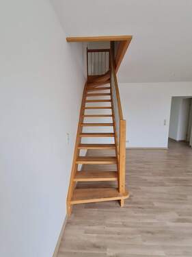 Aufgang zur 2. Etage.jpg - 