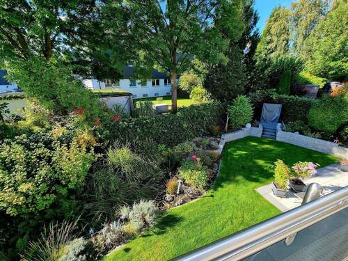 Aussicht vom Balkon - Etagenwohnung mit 118,80 m&sup2; in Bochum zur Miete