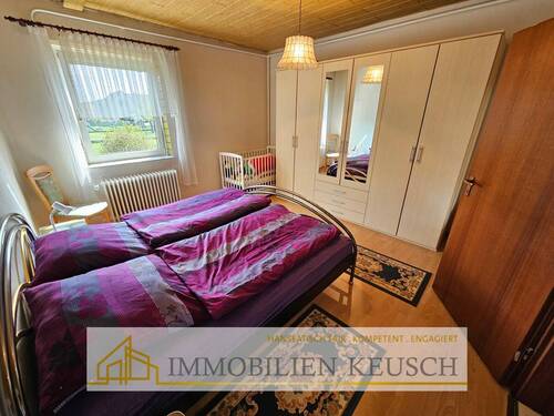Schlafzimmer EG - 