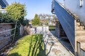 seitlicher Garten - 