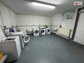 Wasch-Trockenraum - 