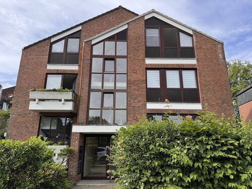 Objektansicht - Attraktive 2-Zimmer-Wohnung mit Südbalkon und TG-Stellplatz in ruhiger u. zentraler Wohnlage