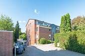 Zufahrt 2.Baureihe - 3 Zimmer Etagenwohnung zum Kaufen in Hamburg