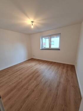 Schlafzimmer - Bild 1.jpg - 