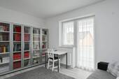 Kinderzimmer/Büro - 