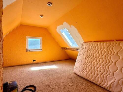 Vorraum im Spitzboden - 