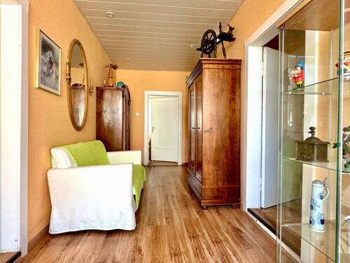 Diele im EG - 8 Zimmer Einfamilienhaus in Wunstorf