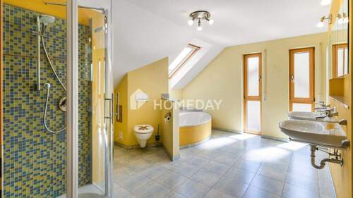 1. OG Badezimmer 1 - 